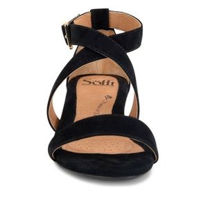 🆕 Sofft Black Sandal - Size 8
